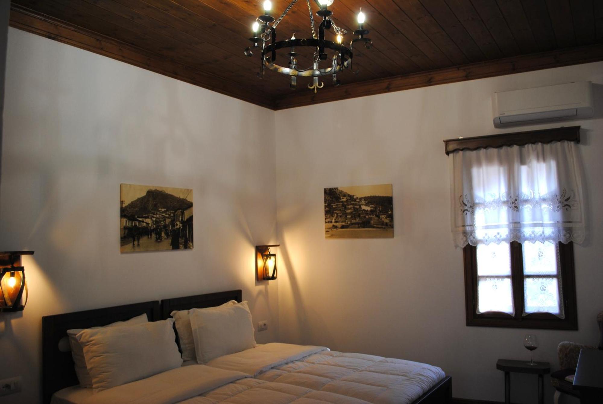 White House Boutique Hotel & Restaurant - Since 1999 Berat Esterno foto